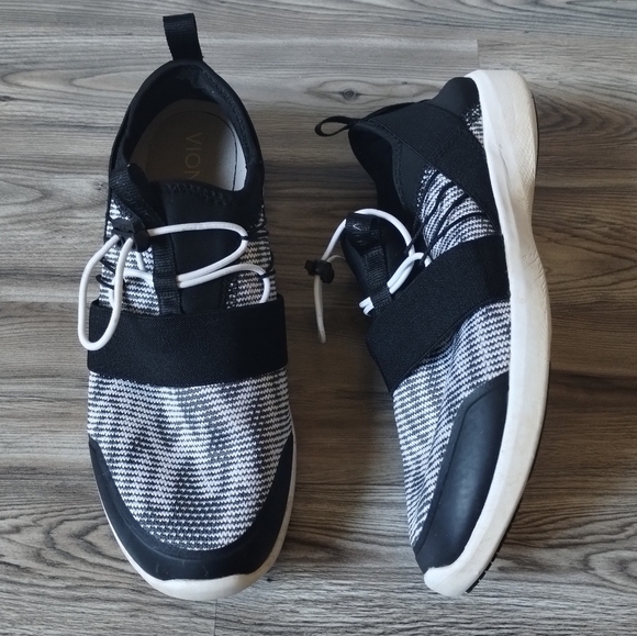 Vionic Alaina Slip-On Active Sneakers Women's Size 9 - Picture 1 of 6